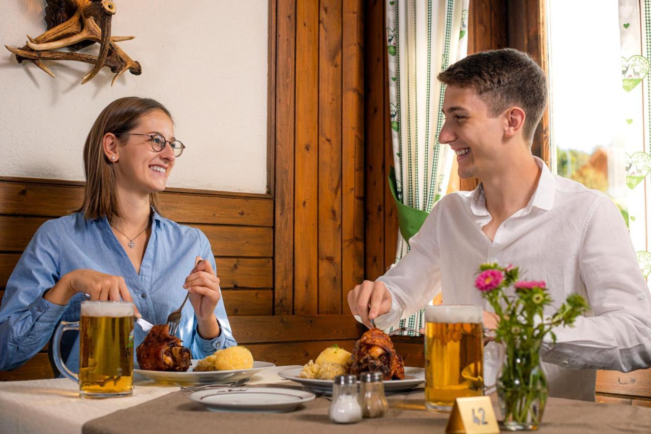 Hotel Zum Hirschen Lam Εξωτερικό φωτογραφία