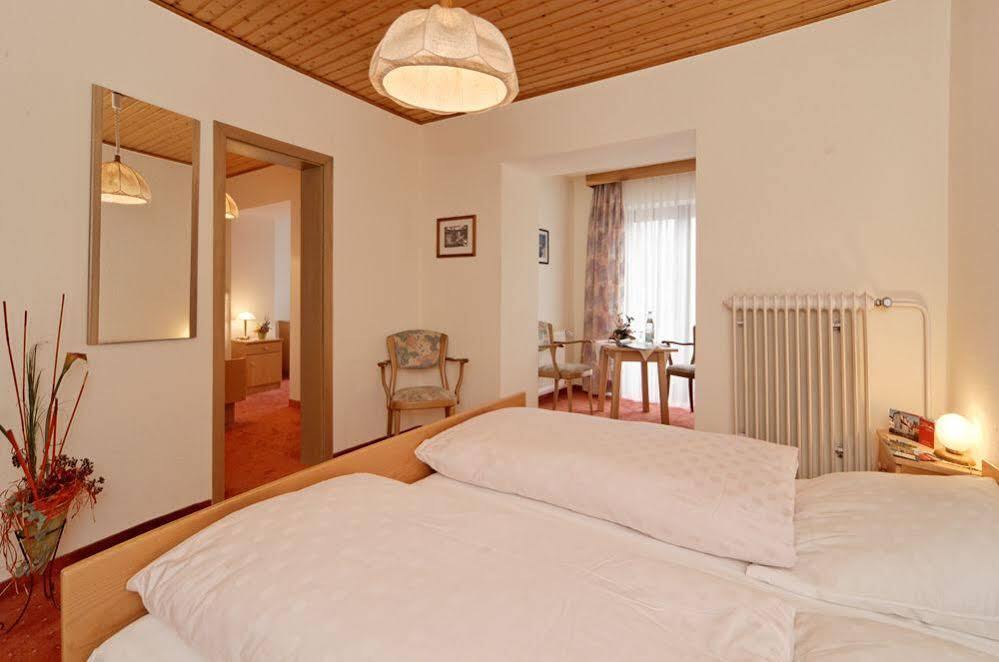 Hotel Zum Hirschen Lam Εξωτερικό φωτογραφία